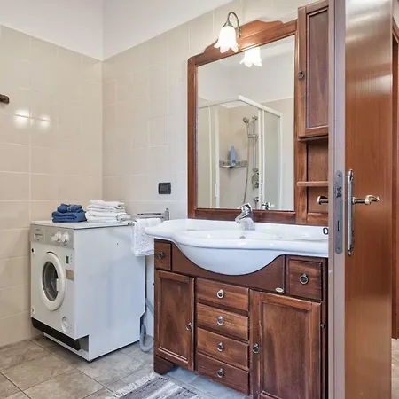 Moleloca - San Tommaso تورينو